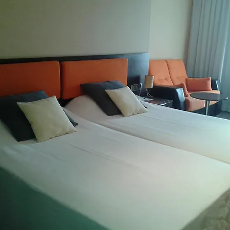 The Cookbook Gastro Boutique & 칼페