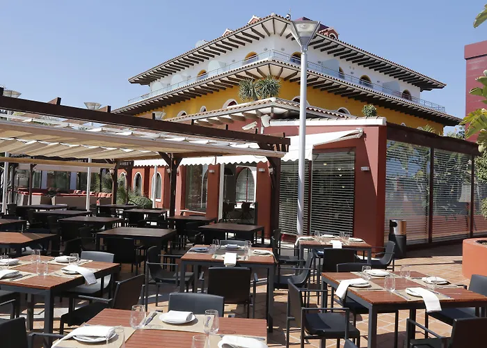 מלון The Cookbook Gastro Boutique & קלפה